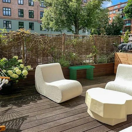 With Terrace And Garden At Frederiksberg * Kopenhaga